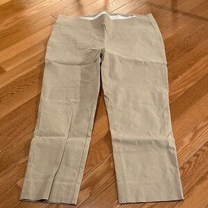 WHBM khaki pull-on crop